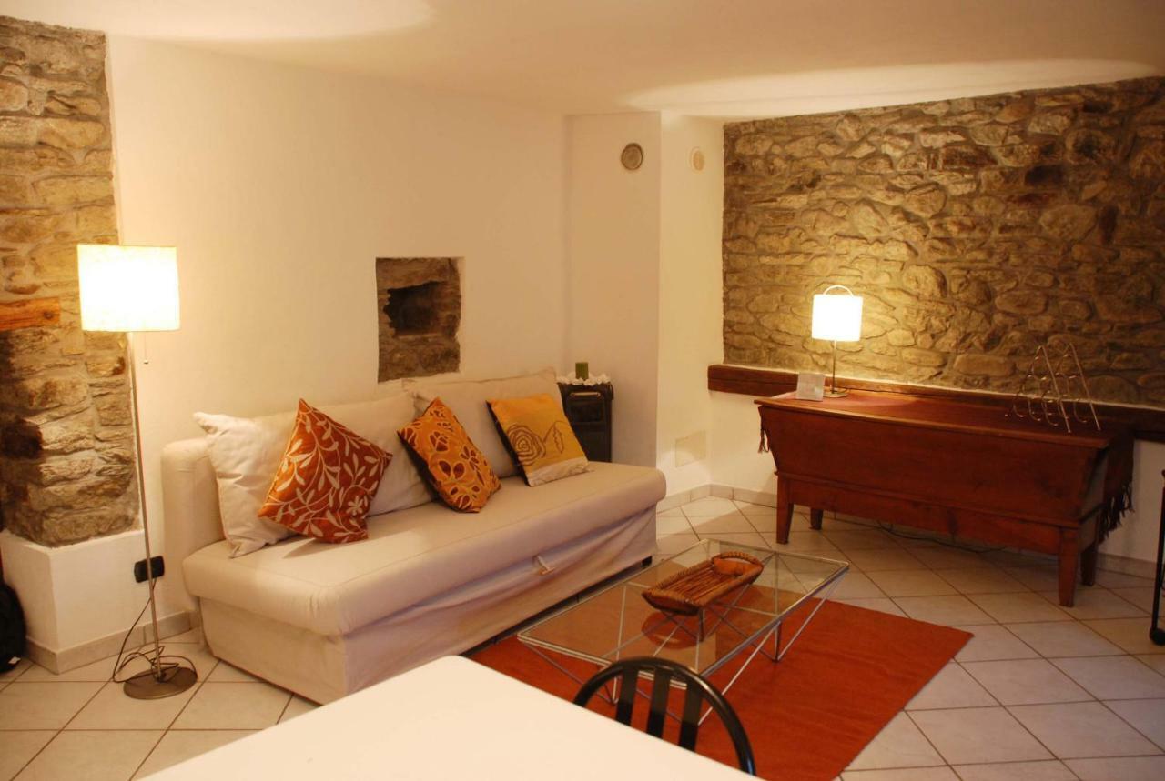 אאוסטה Maison Grivon Appartamento Becca Di Nona מראה חיצוני תמונה