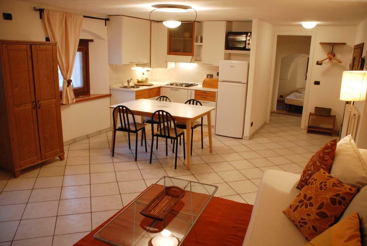 אאוסטה Maison Grivon Appartamento Becca Di Nona מראה חיצוני תמונה
